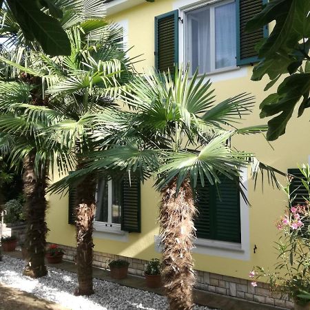 Guesthouse Leasol Lucija Exterior foto