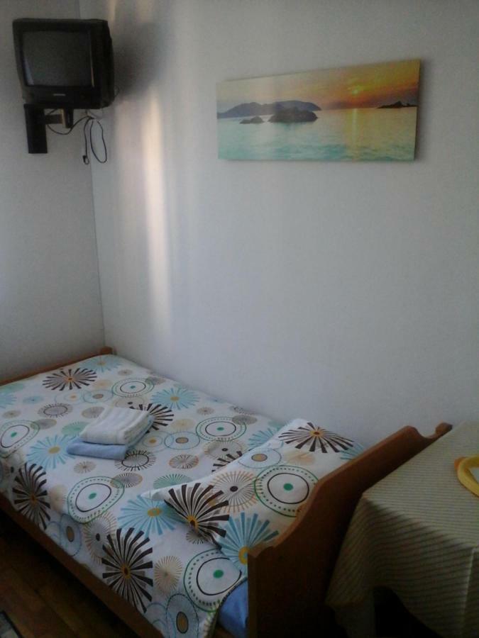 Guesthouse Leasol Lucija Exterior foto